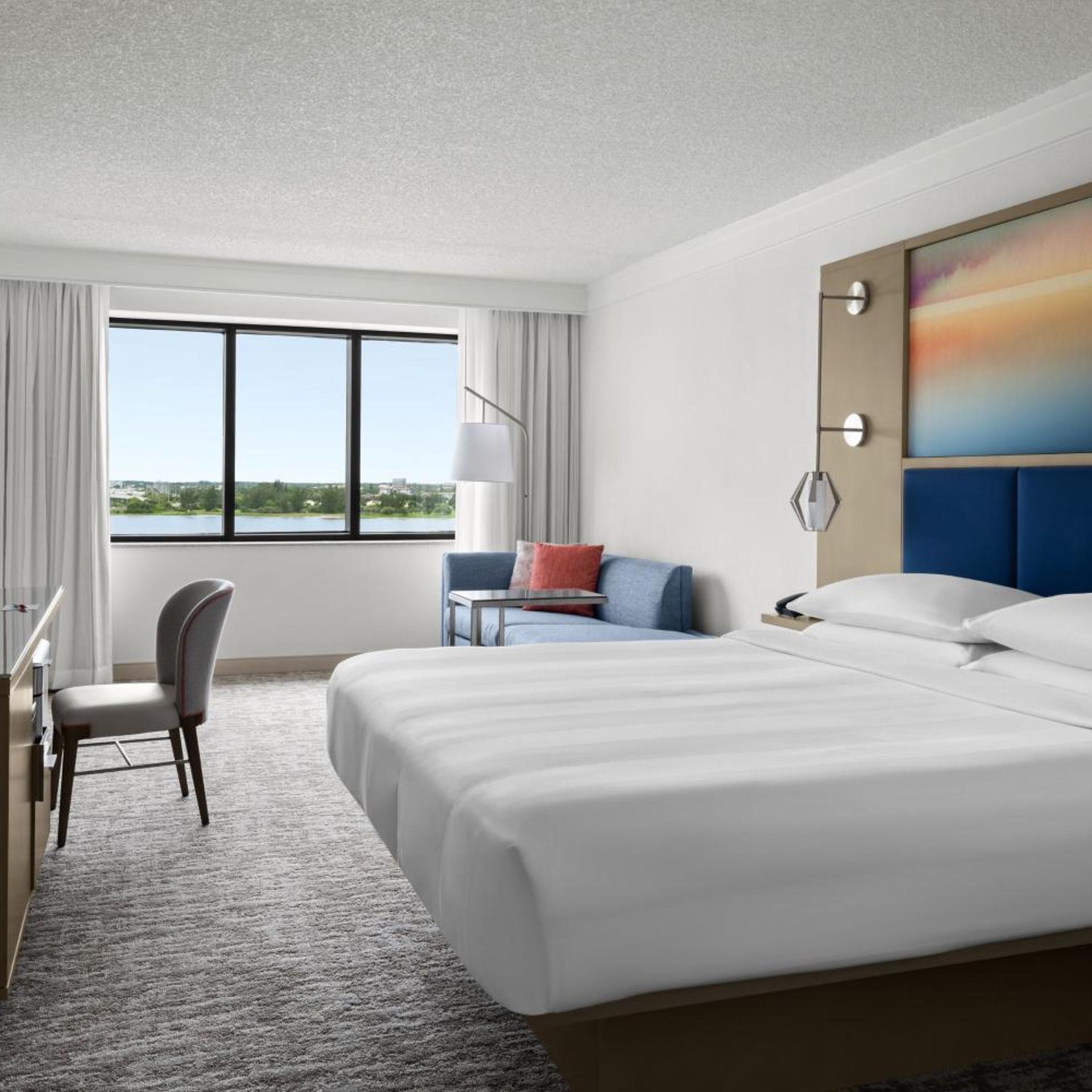 Concierge, King Bed