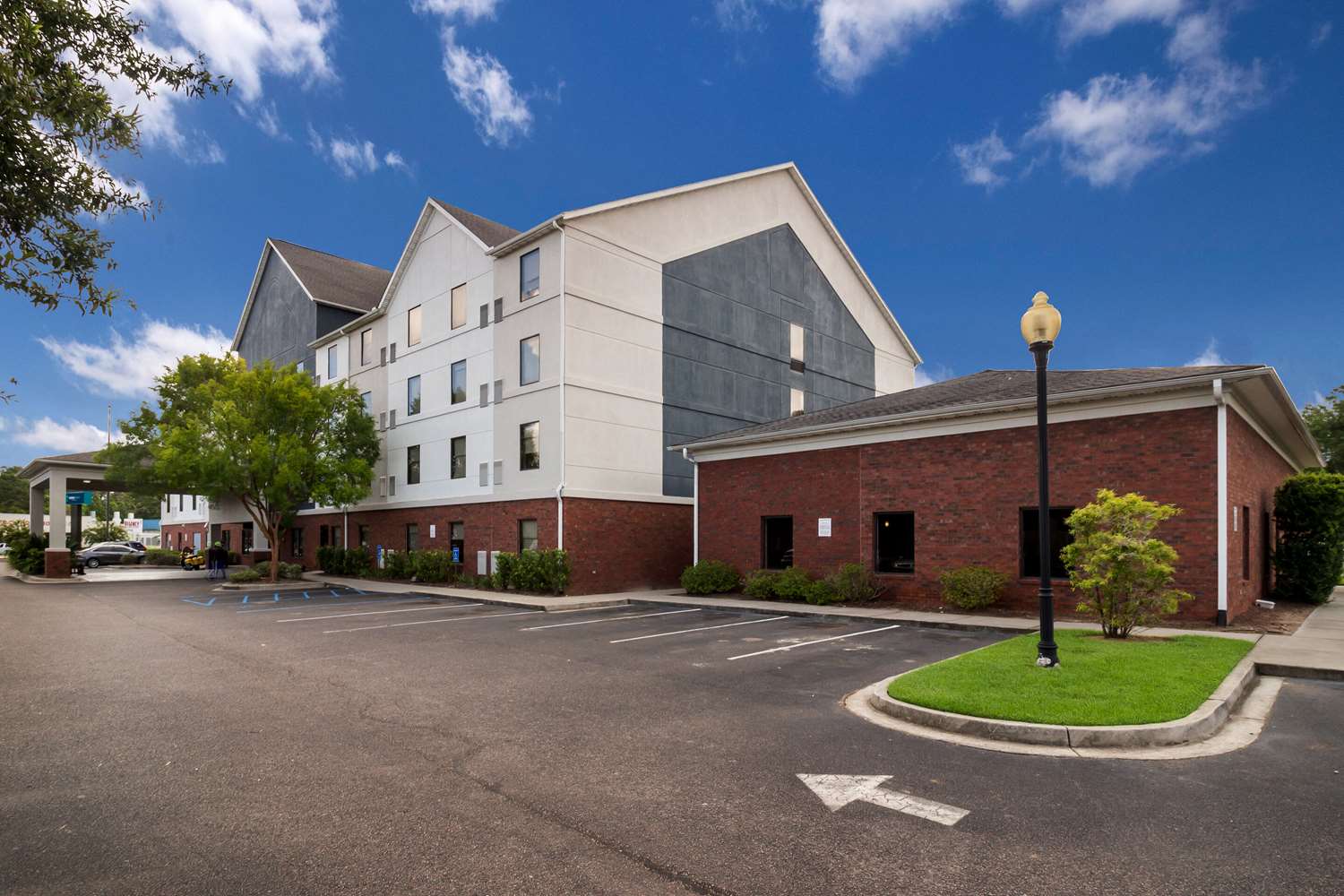 Clarion Pointe Charleston West Ashley 12/12
