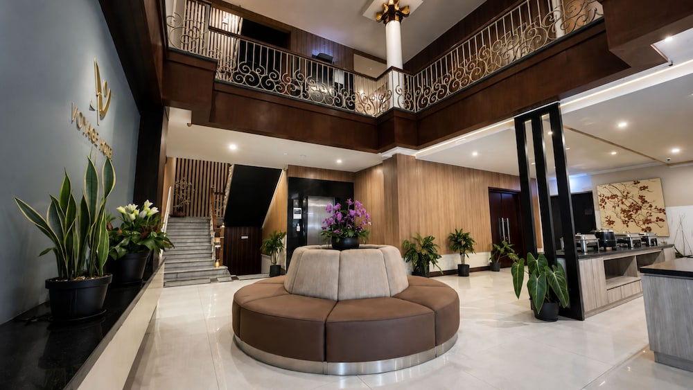 Vio Cimanuk Hotel 12/68