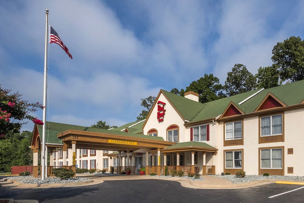 Red Roof Inn & Suites Stafford, VA - Quantico 1/32