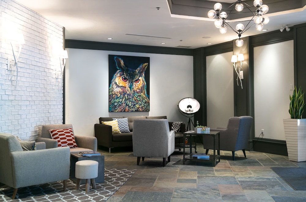 Summit Lodge Boutique Hotel 45/58