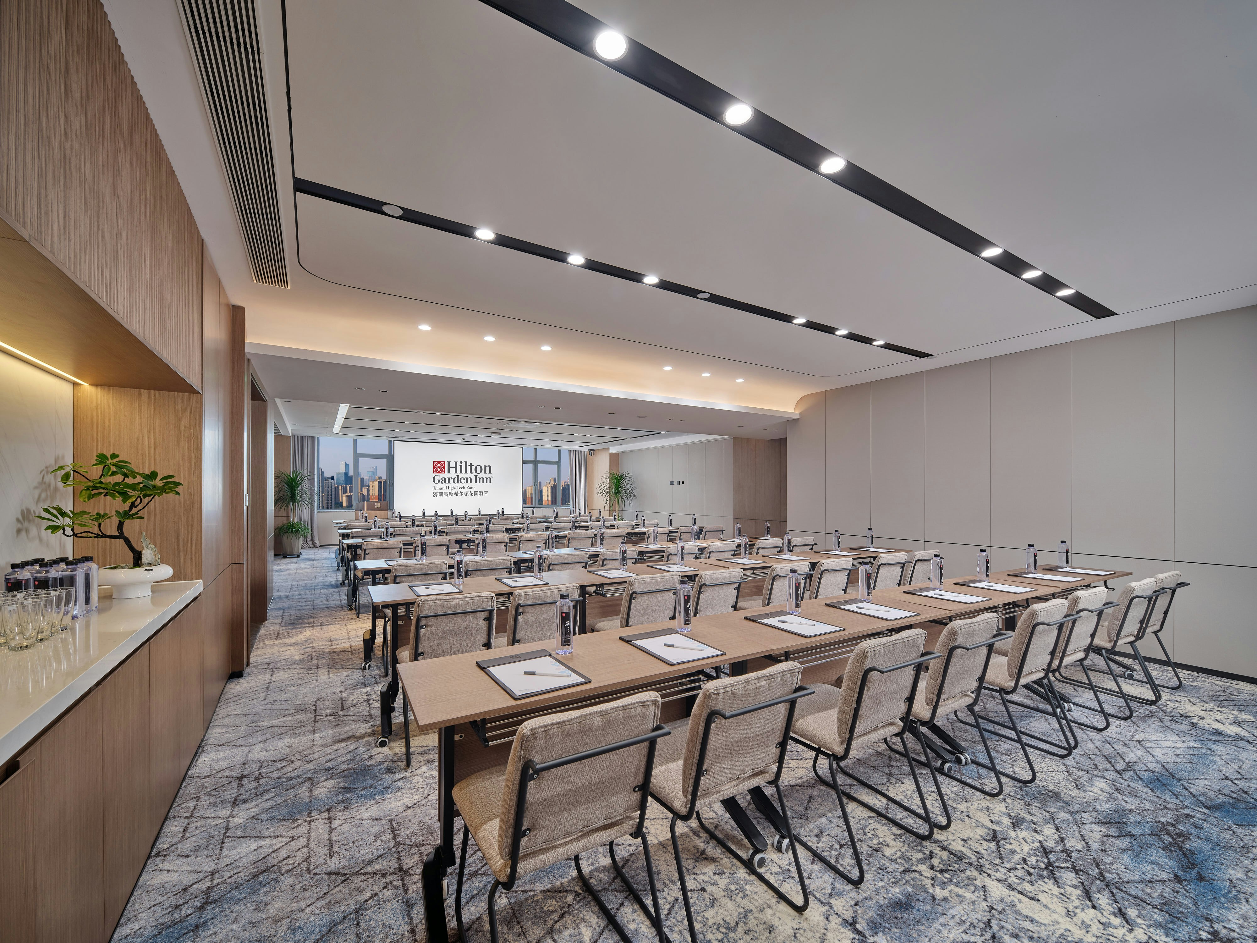 Hilton Garden Inn Ji'nan High-Tech Zone 32/33