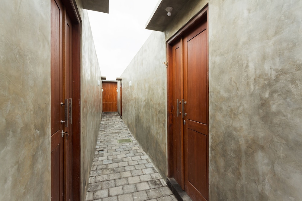 Radea Villa 55/61