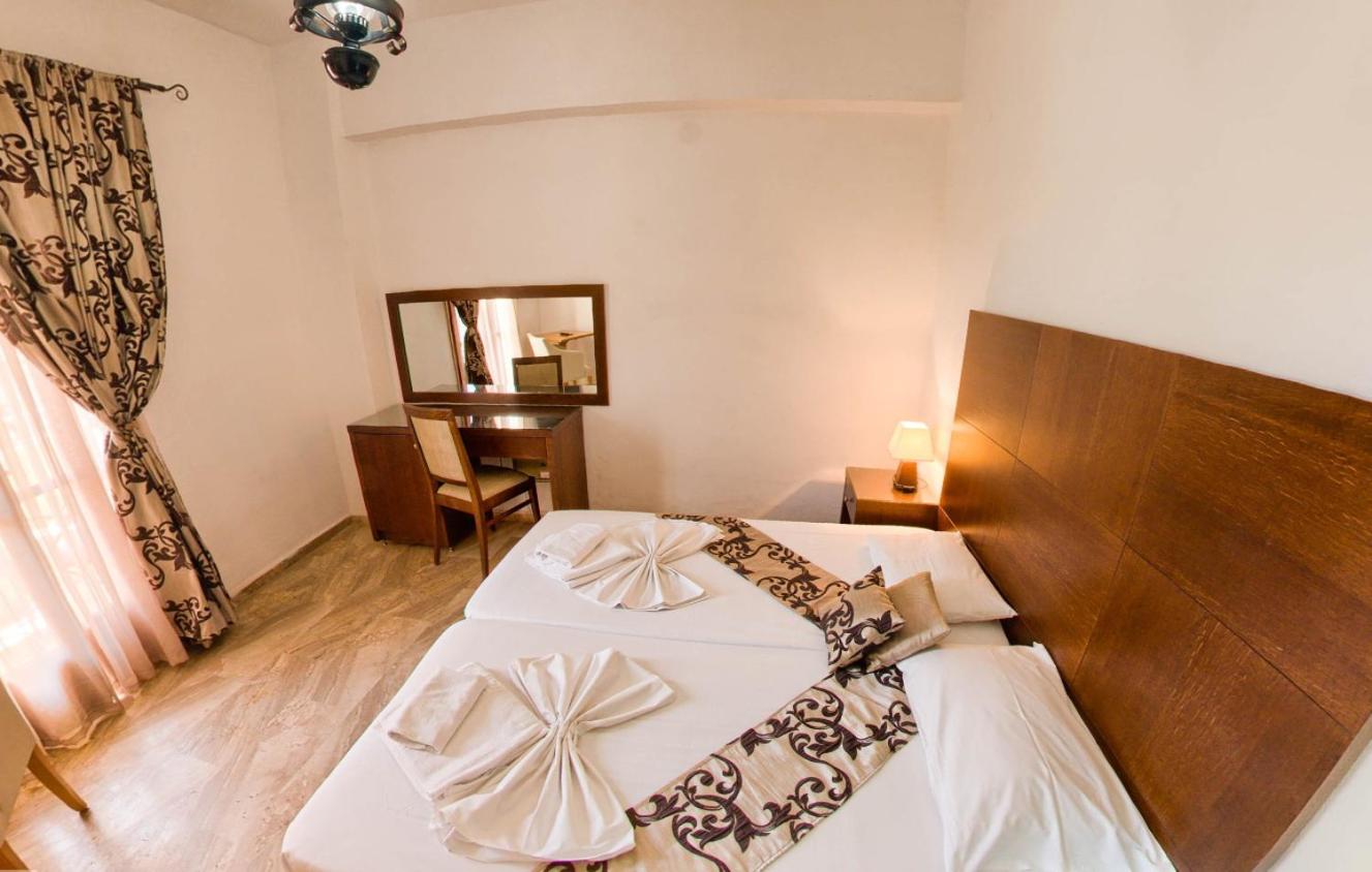 Lili Hotel 19/53