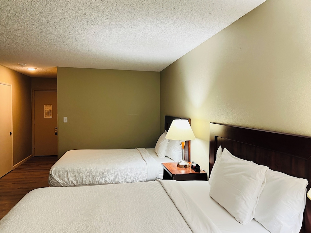 Efficiency, King and Queen Bed