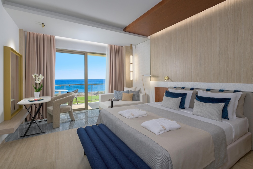 PREMIUM, SEA VIEW