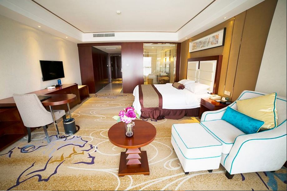 Days Hotel & Suites By Wyndham Jiangsu Xinyi 10/19