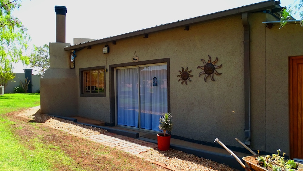 Eden Self Catering Chalets 5/50