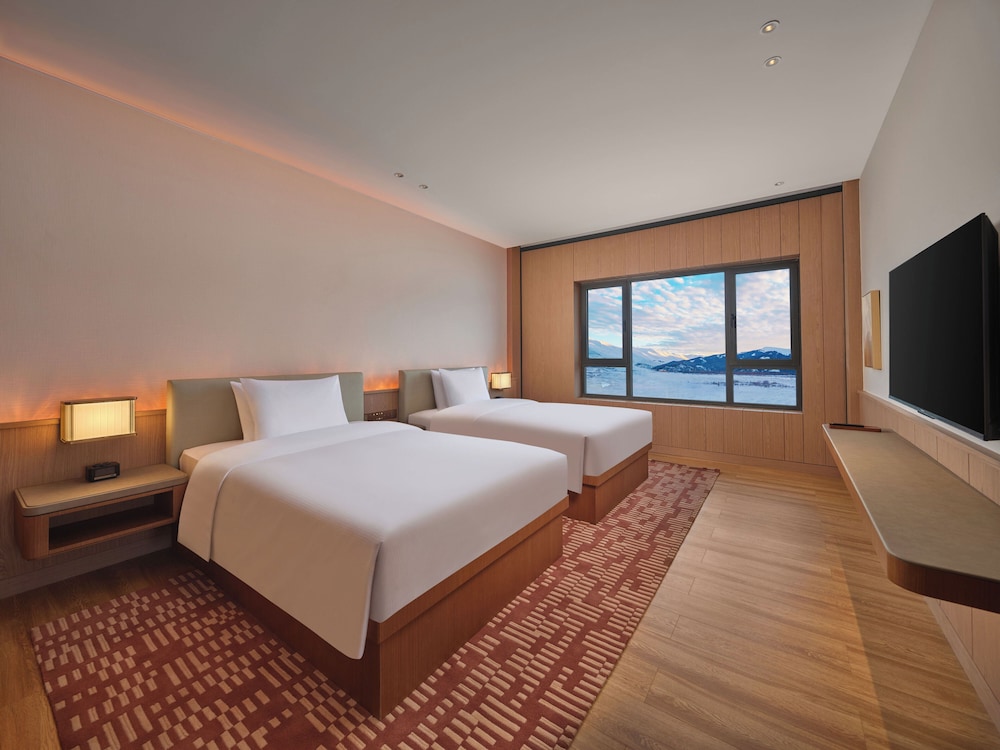 Hilton Altay Hemu 4/43