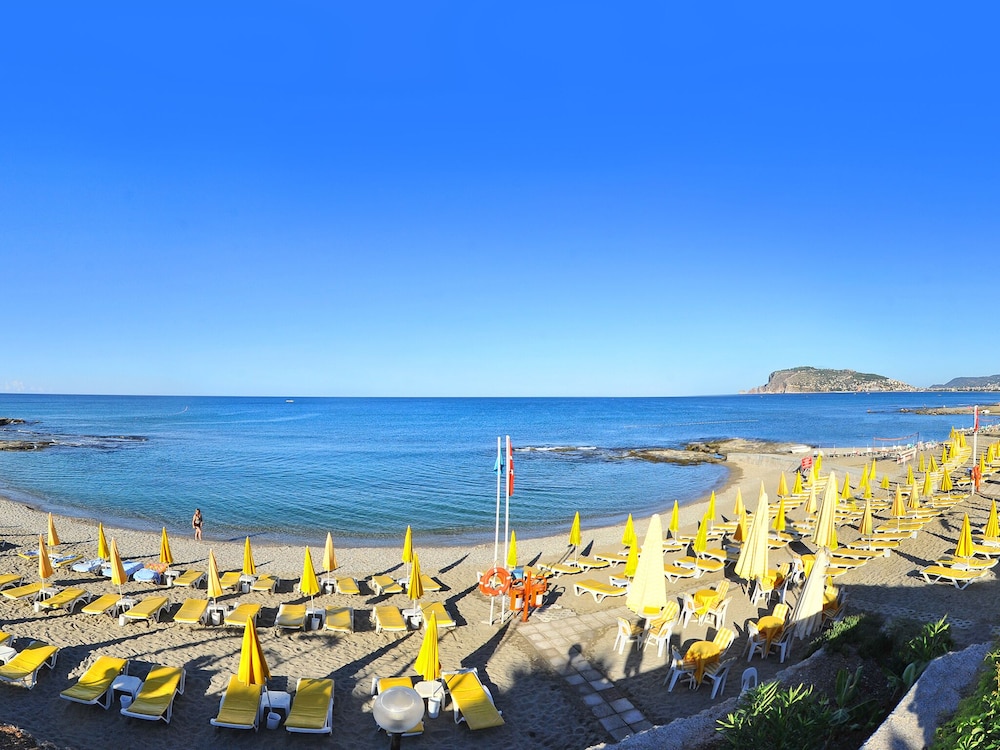 Grand Uysal Beach and Spa Hotel 45/50