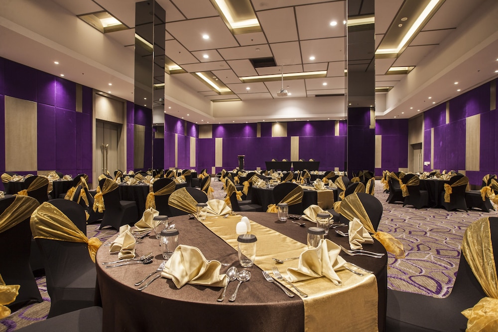 Swiss-Belinn Cikarang 50/54