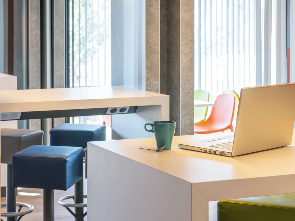 ibis budget Rennes Route de Lorient 45/68