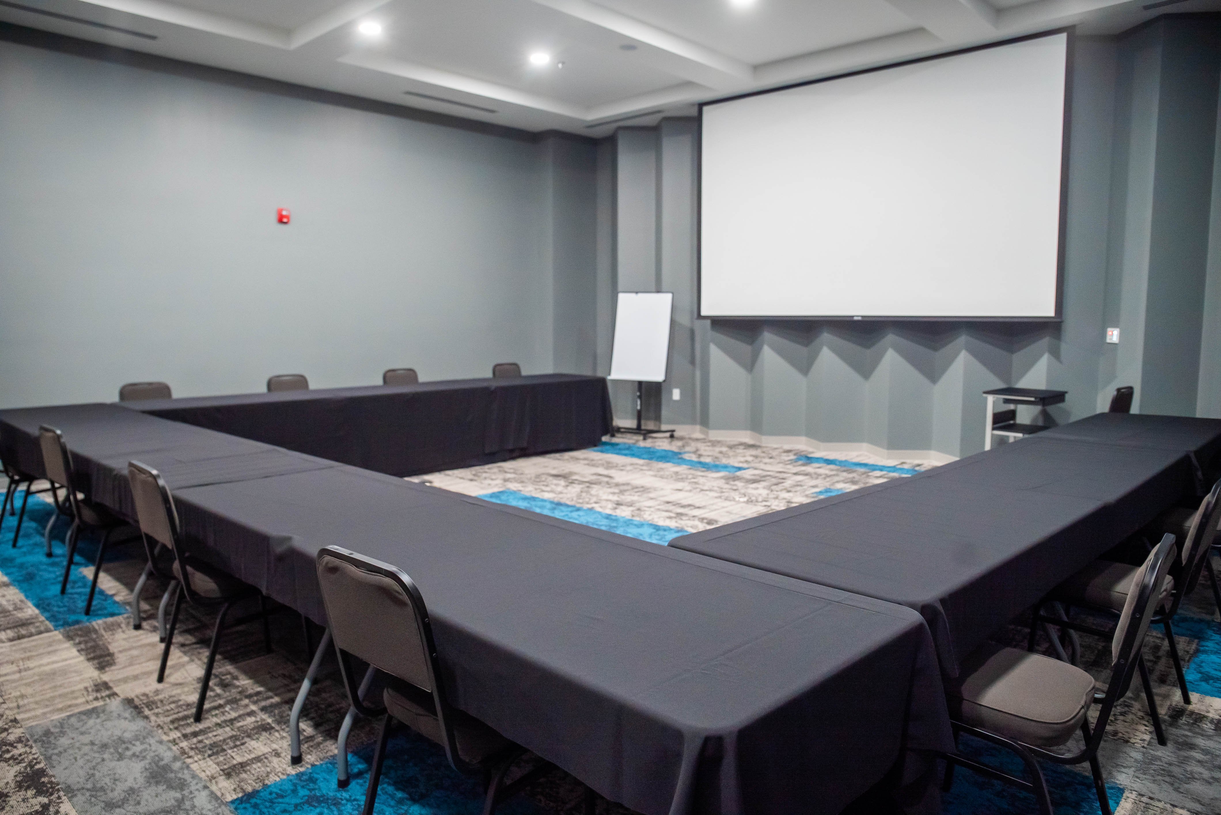 Holiday Inn Express and Suites Tijuana Otay 45/61