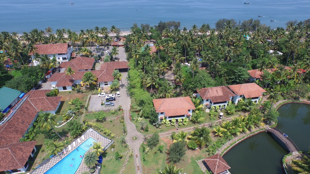 Club Mahindra Cherai 34/50
