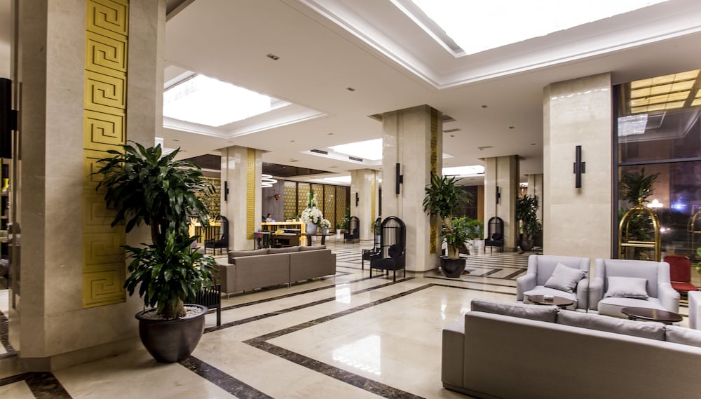 Muong Thanh Luxury Nhat Le Hotel 8/62