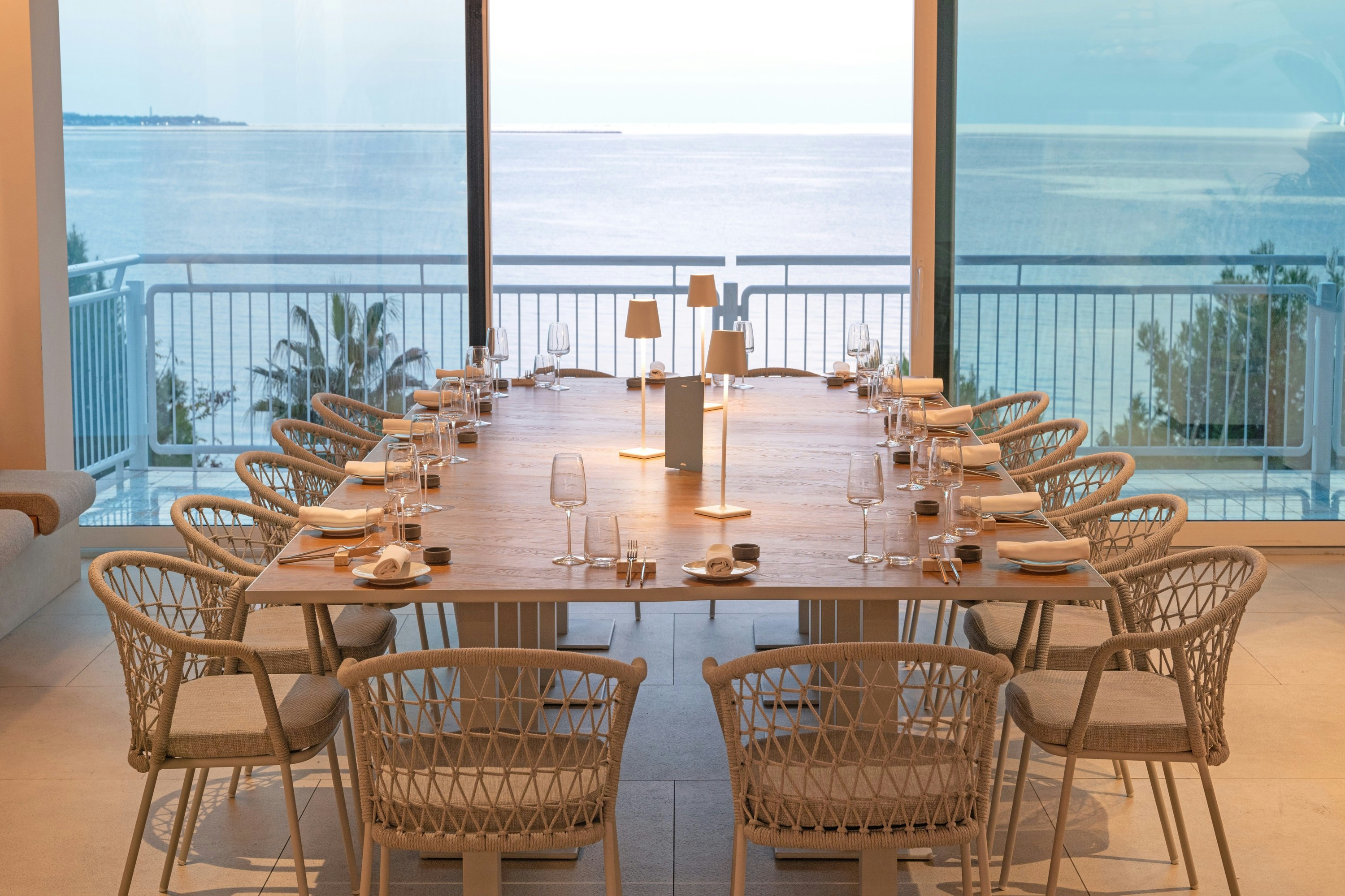 Hotel Delfino Taranto 52/74