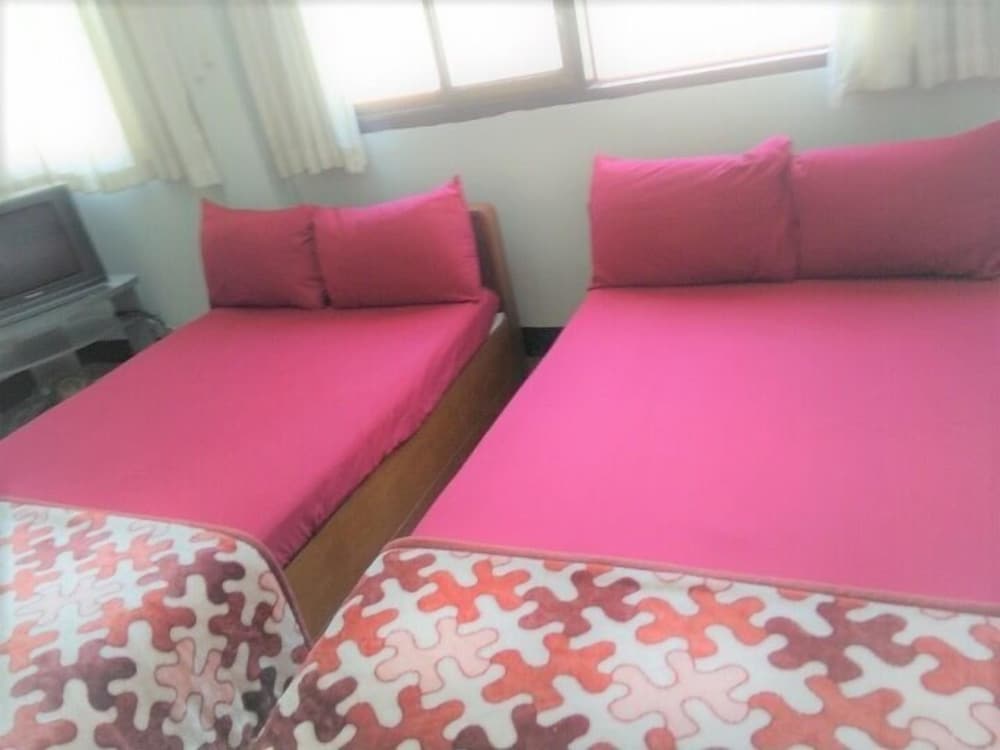 Tapae Inn Hotel 25/44