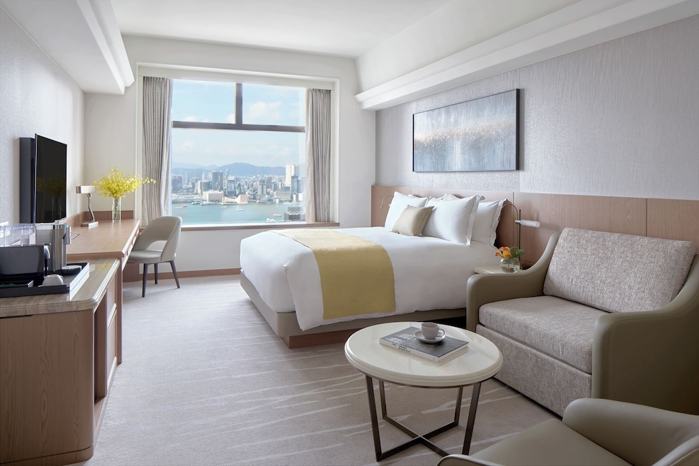 City, Premium, King Bed 2/6