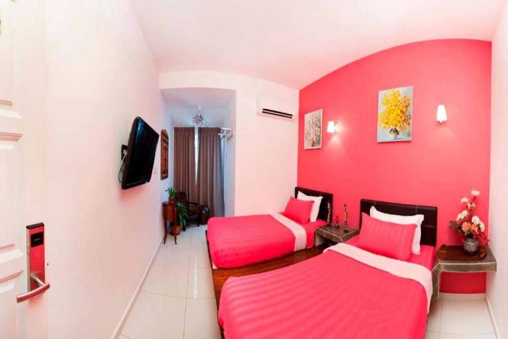 Hotel O Vince Villa 40/57