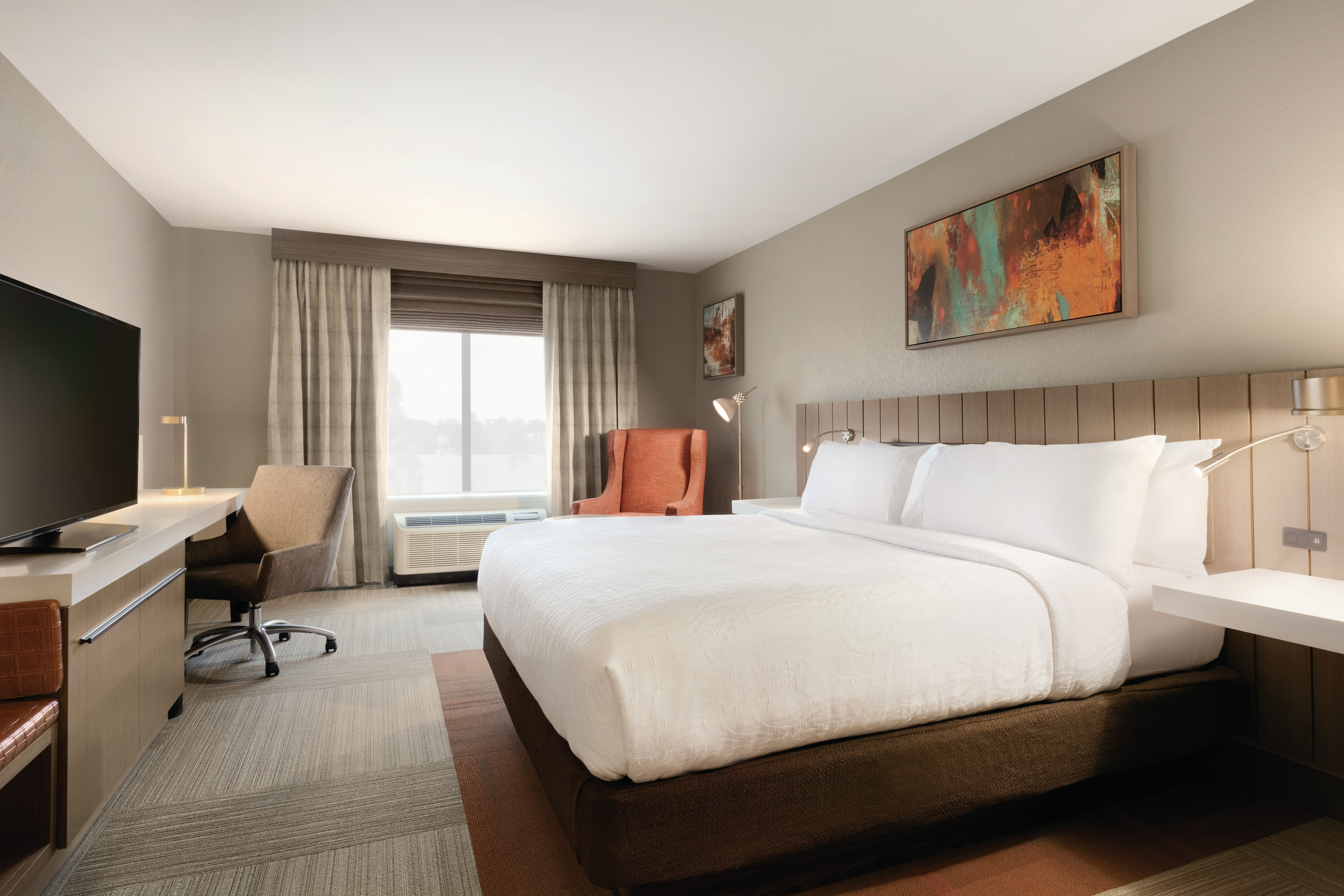ROOM, KING BED