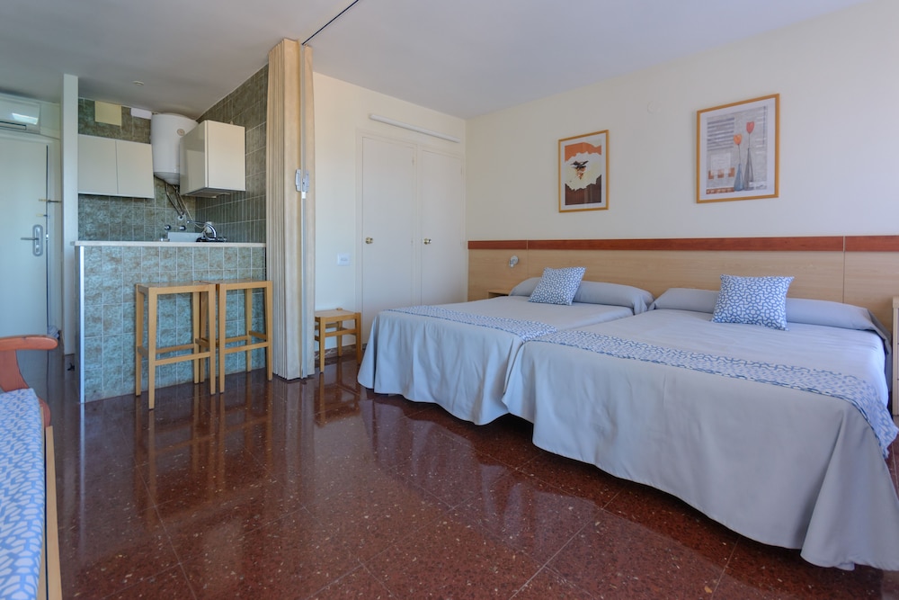 Albatros Apartamentos 4/30