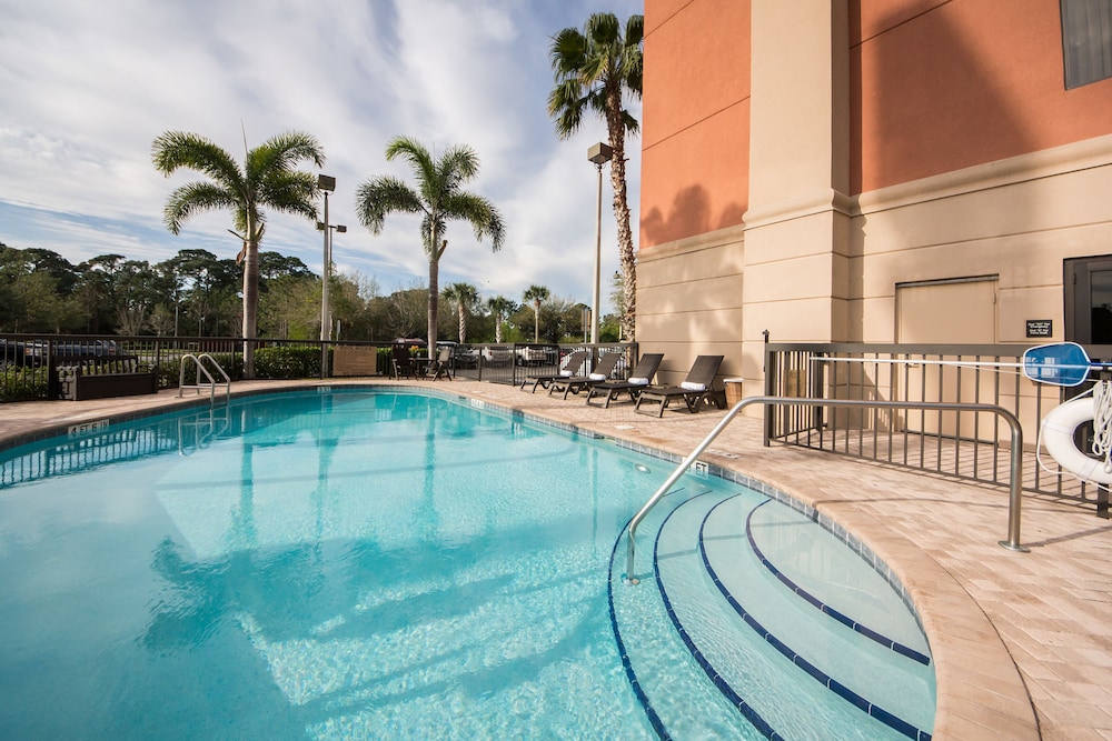 Hampton Inn Melbourne-Viera 26/39