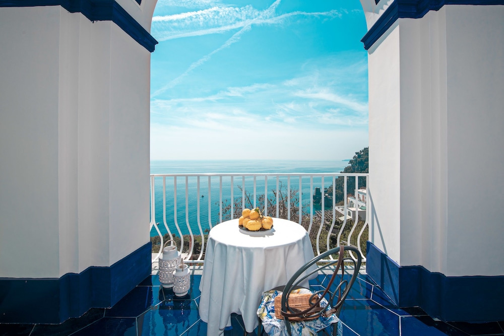 Imperati Suites 28/33