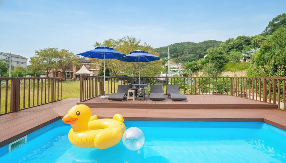 Gapyeong Rialto Pension 41/50