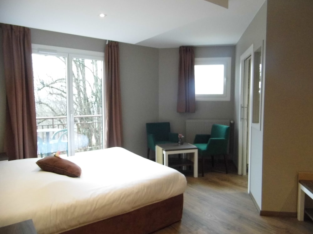 Hotel Les Bergeronnettes 17/60