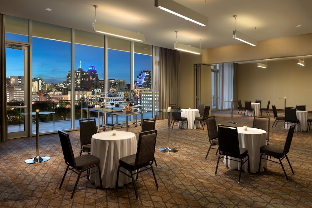 Grand Hyatt San Antonio River Walk 54/75