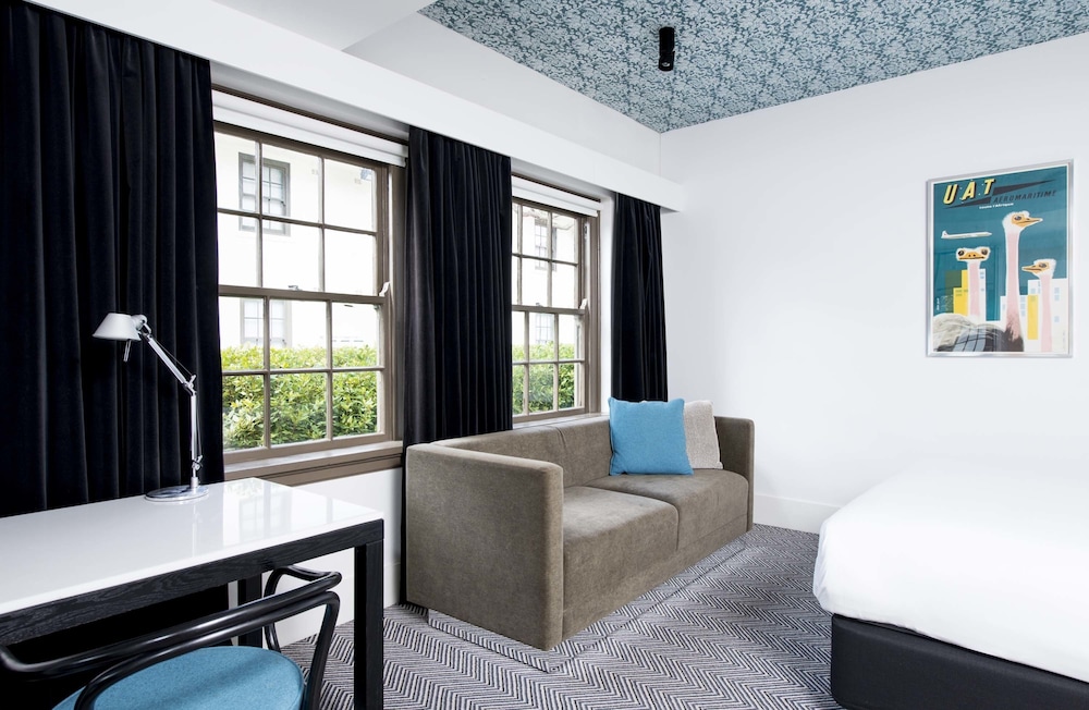 Peppers Gallery Hotel 43/77