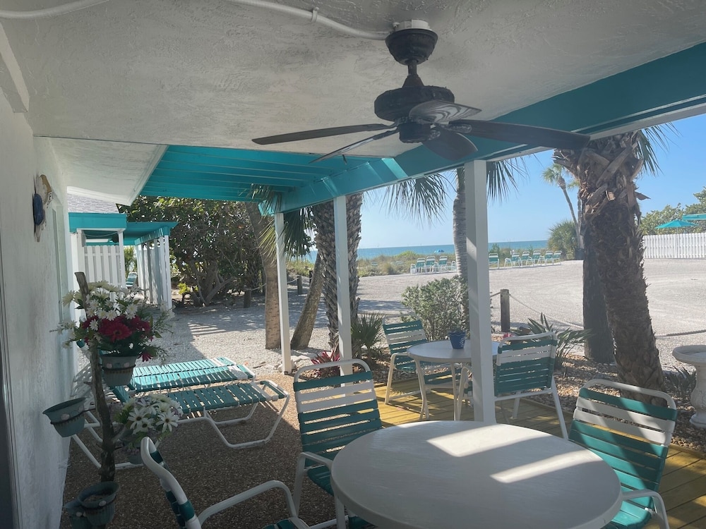 Sea Club I Beach Resort 53/66