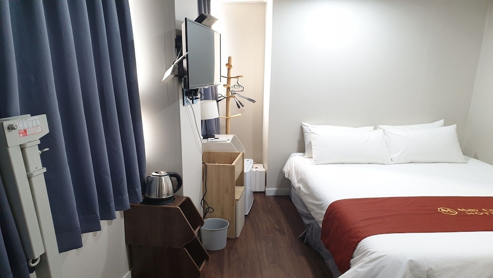 Hotel Mayone 4/15
