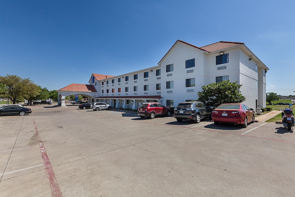 Motel6 Bedford, TX - Fort Worth 32/38