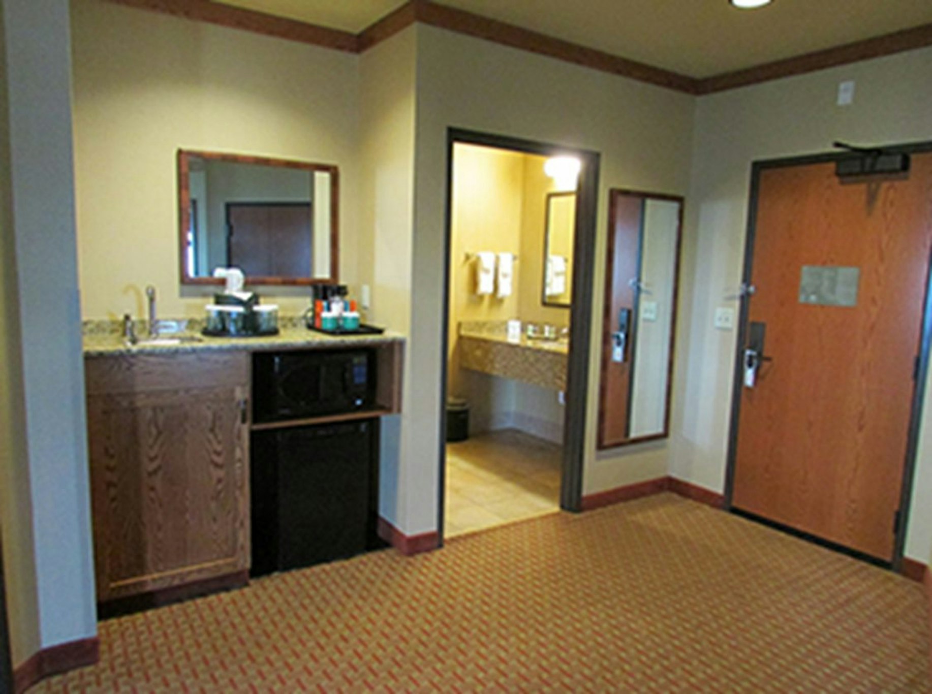 Canal Park Lodge 6/41