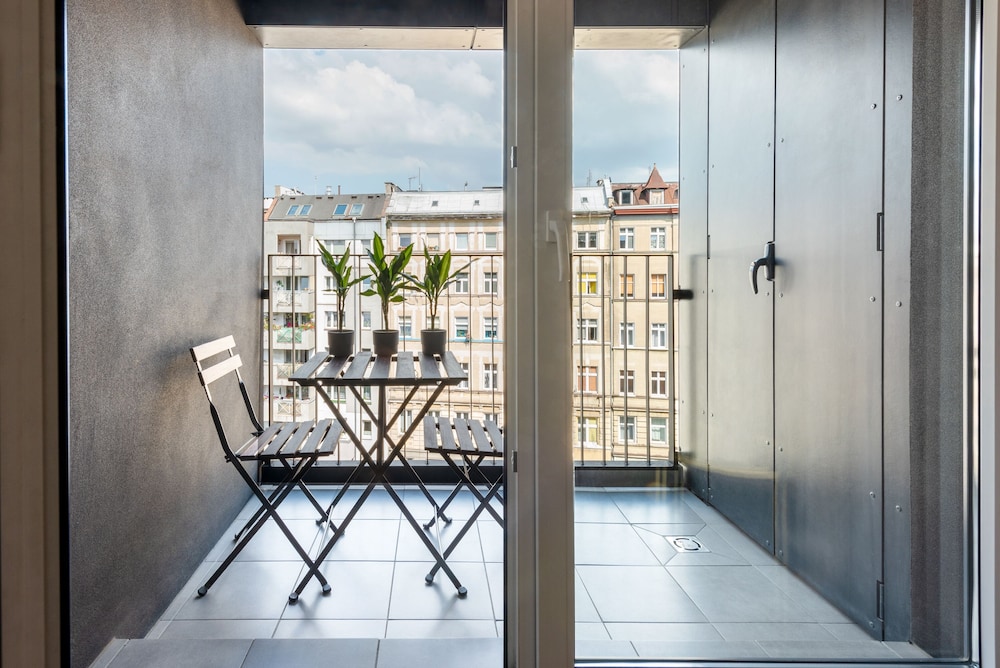 Apartamenty-Wroc Kurkowa 14 25/50
