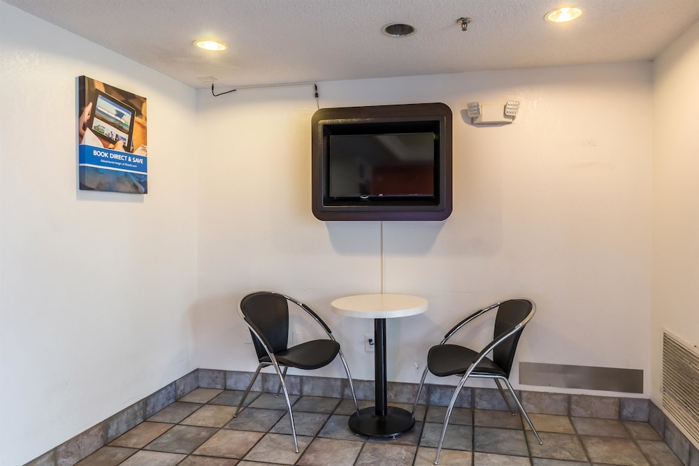 Motel6 San Antonio, TX - South 43/58