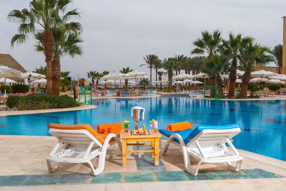 Strand Beach Resort - Taba Heights 71/78