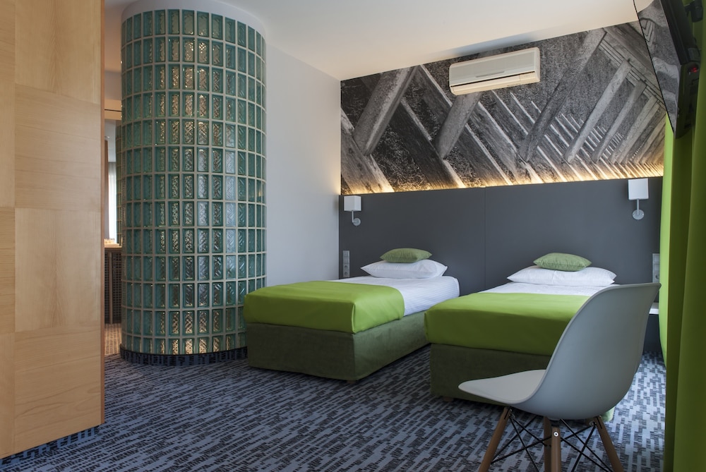 Hotel Villa Park Med Spa 13/58