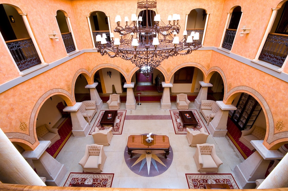 Hotel Palacio De La Magdalena 21/33