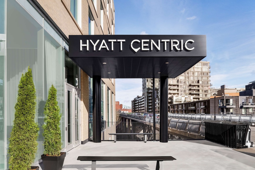 Hyatt Centric Montreal 31/39