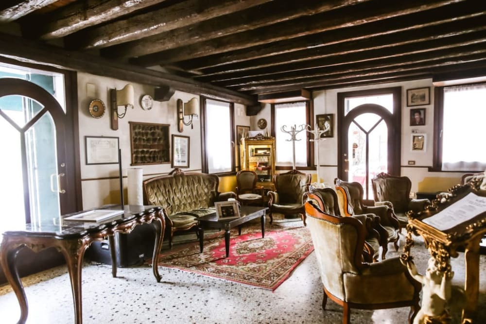 Villa Pigalle 25/50