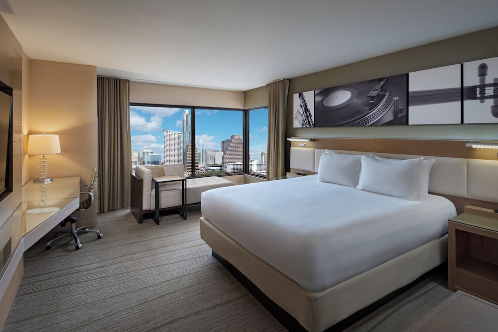 Hyatt Regency Austin 20/77