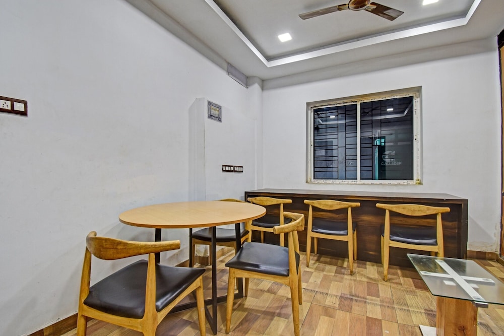 Townhouse 727 Hotel The Platinum 38/40