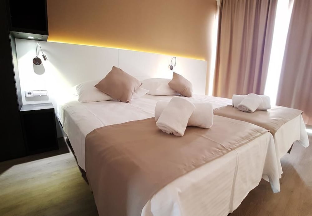 Planet One Hotel 10/55