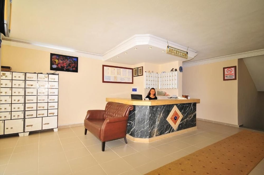 Ozturk Apartments 17/47