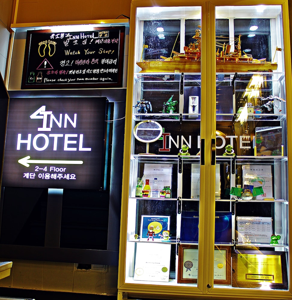 Inn Hotel 7/62