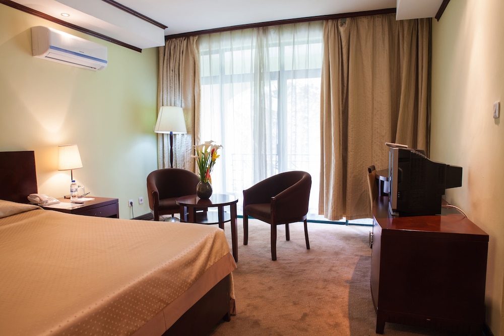 Gorillas Volcanoes Hotel 13/40