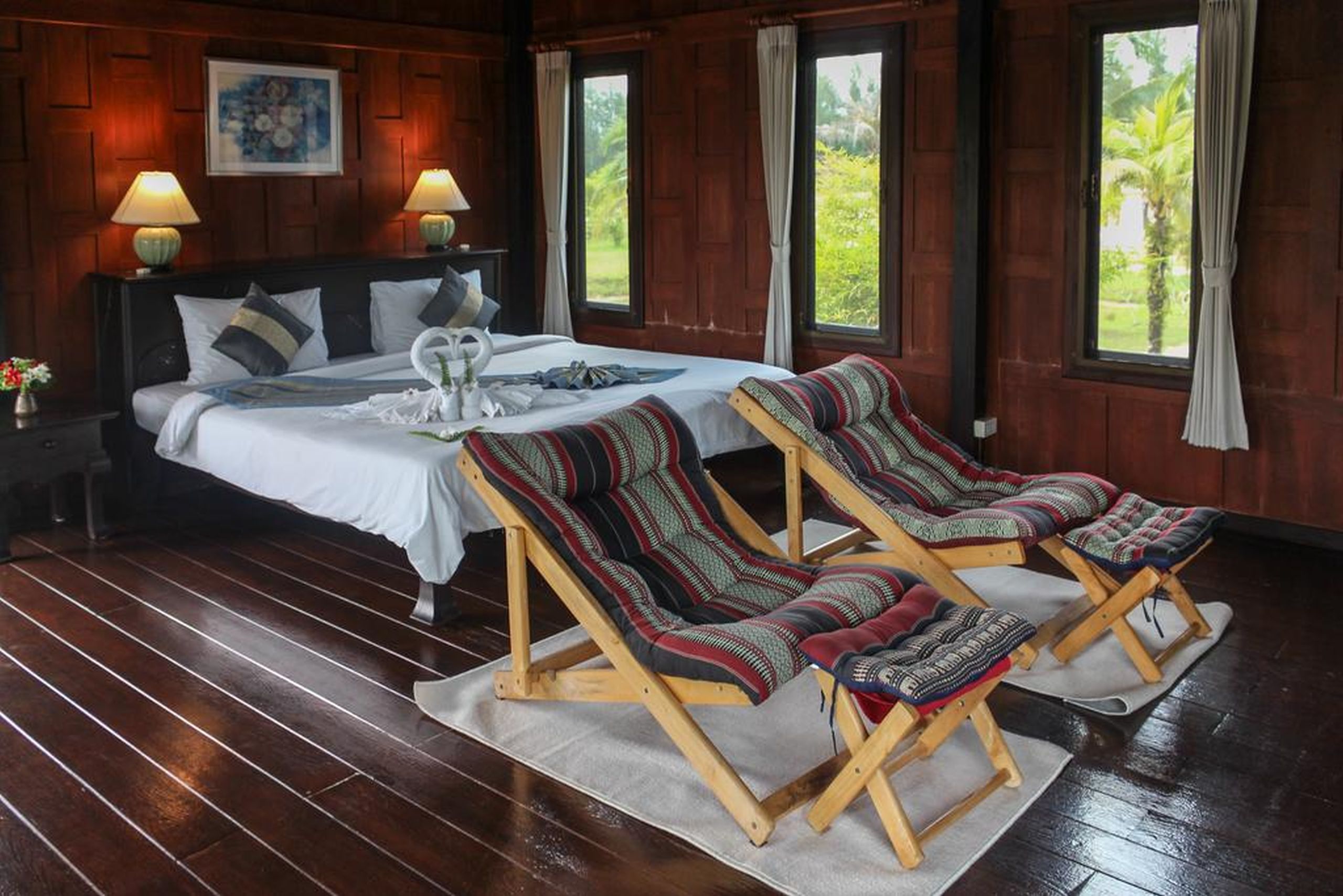 Lake, Suite, Double or Twin Bed