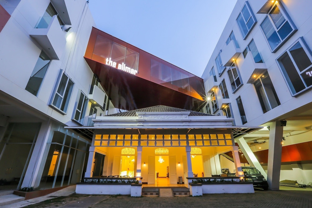 alimar hotel
